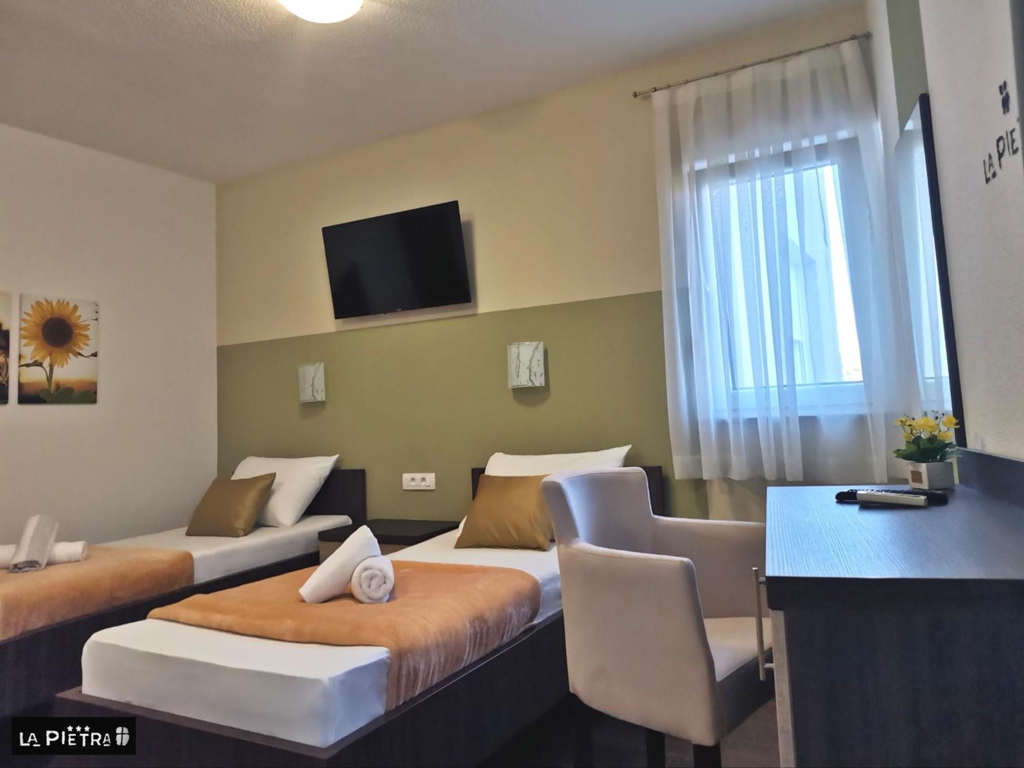 La Pietra Family Hotel Međugorje Chambre photo